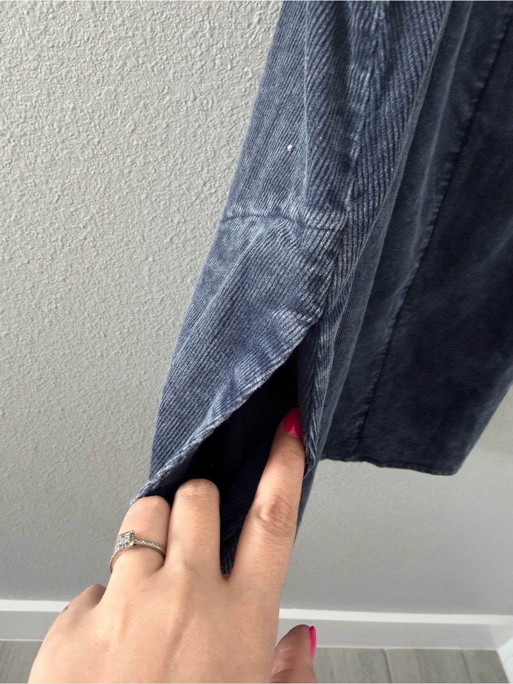 Jeans Subcategory Identification - Picture 4 of 5
